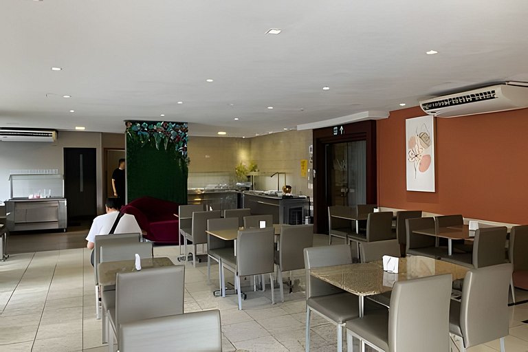 Hosts BR - Flat Vista Mar no Meireles (sem taxas)