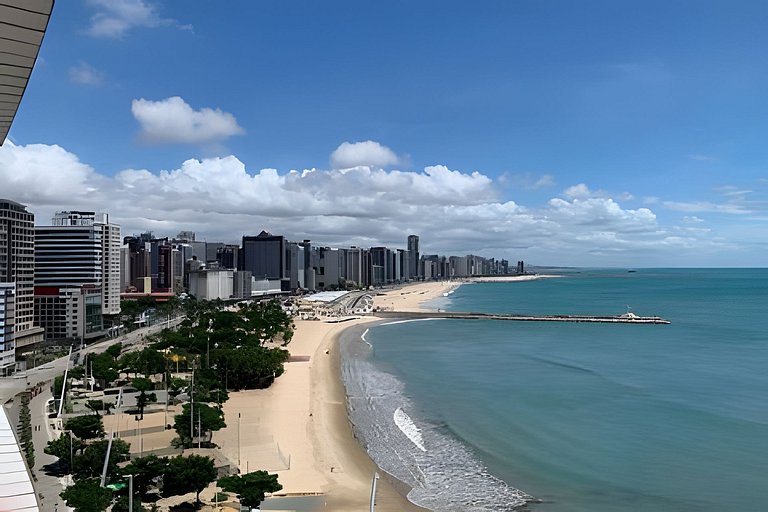Hosts BR - Flat Beira Mar no Meireles