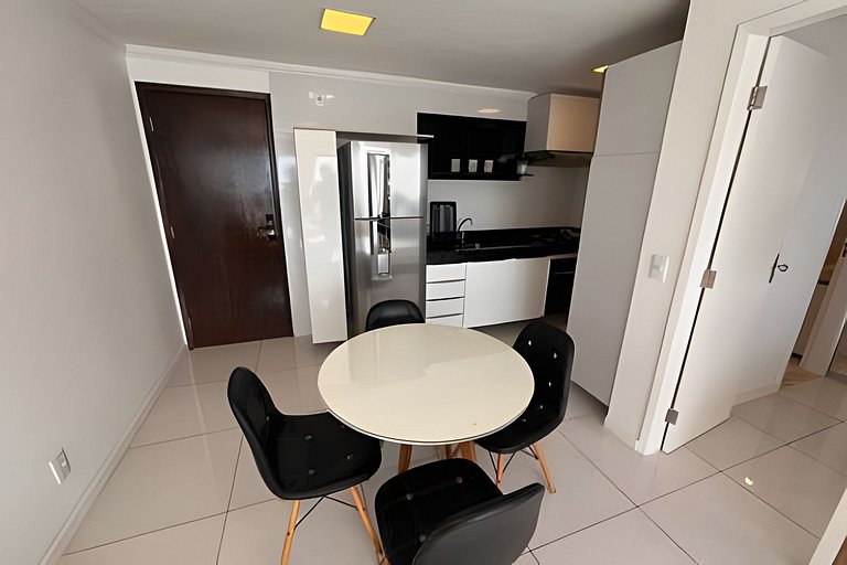 Hosts BR - Flat frente mar c/ cozinha