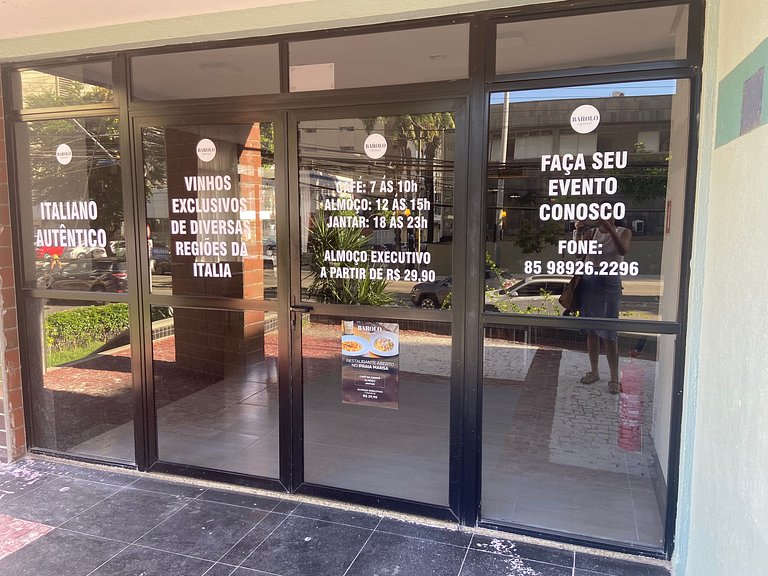 Hosts BR - Flat Vista Mar no Meireles (sem taxas)