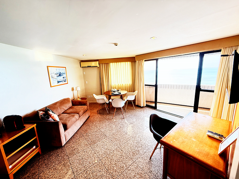 Hosts BR - Flat à beira-mar no Meireles