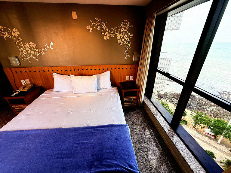 Hosts BR - Flat à beira-mar no Meireles