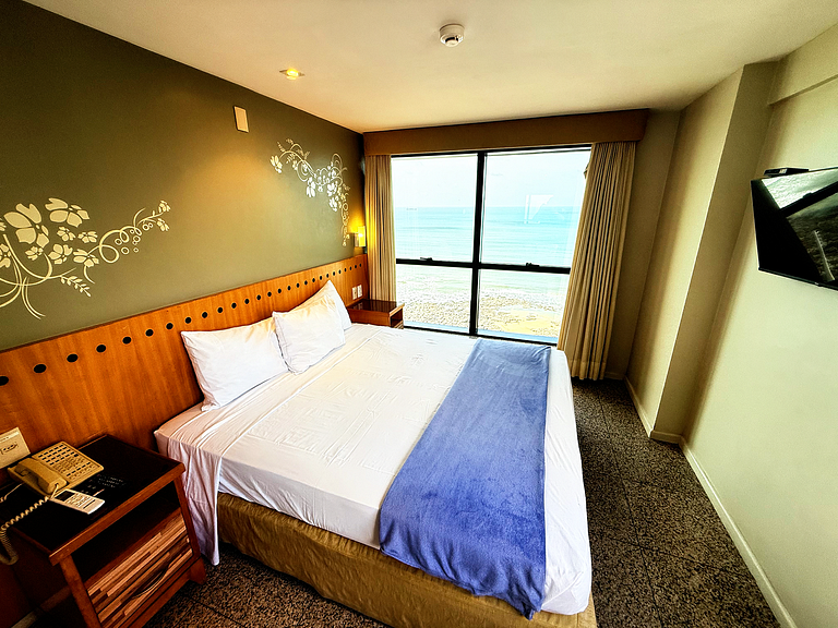 Hosts BR - Flat à beira-mar no Meireles