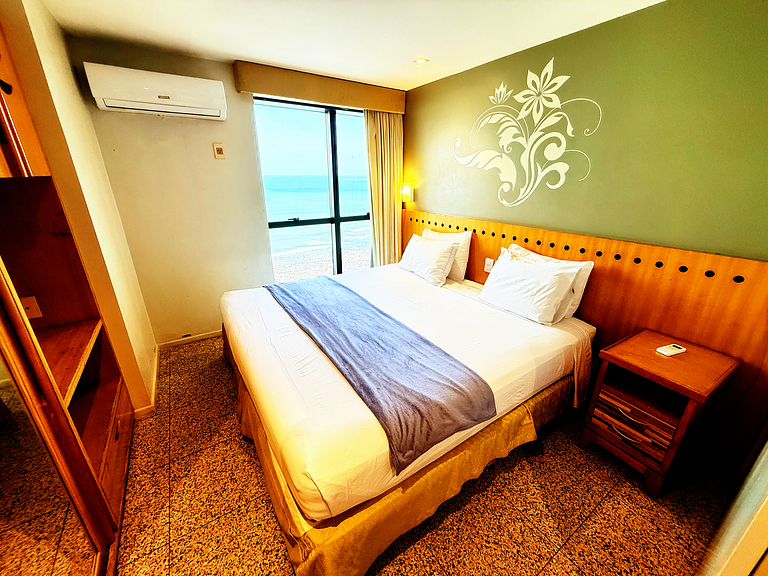 Hosts BR - Flat à beira-mar no Meireles