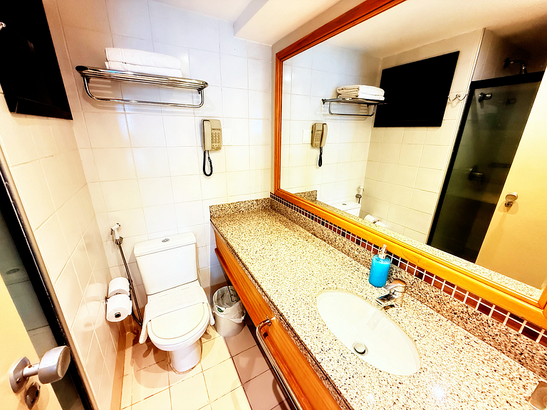 Hosts BR - Flat à beira-mar no Meireles